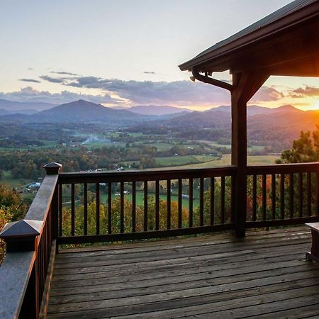 Villa Smoky Mountain Retreat With Hot Tub, Arcade Games Pigeon Forge Exterior foto