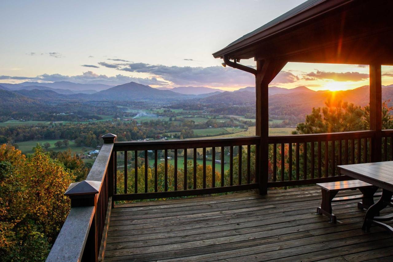Villa Smoky Mountain Retreat With Hot Tub, Arcade Games Pigeon Forge Exterior foto